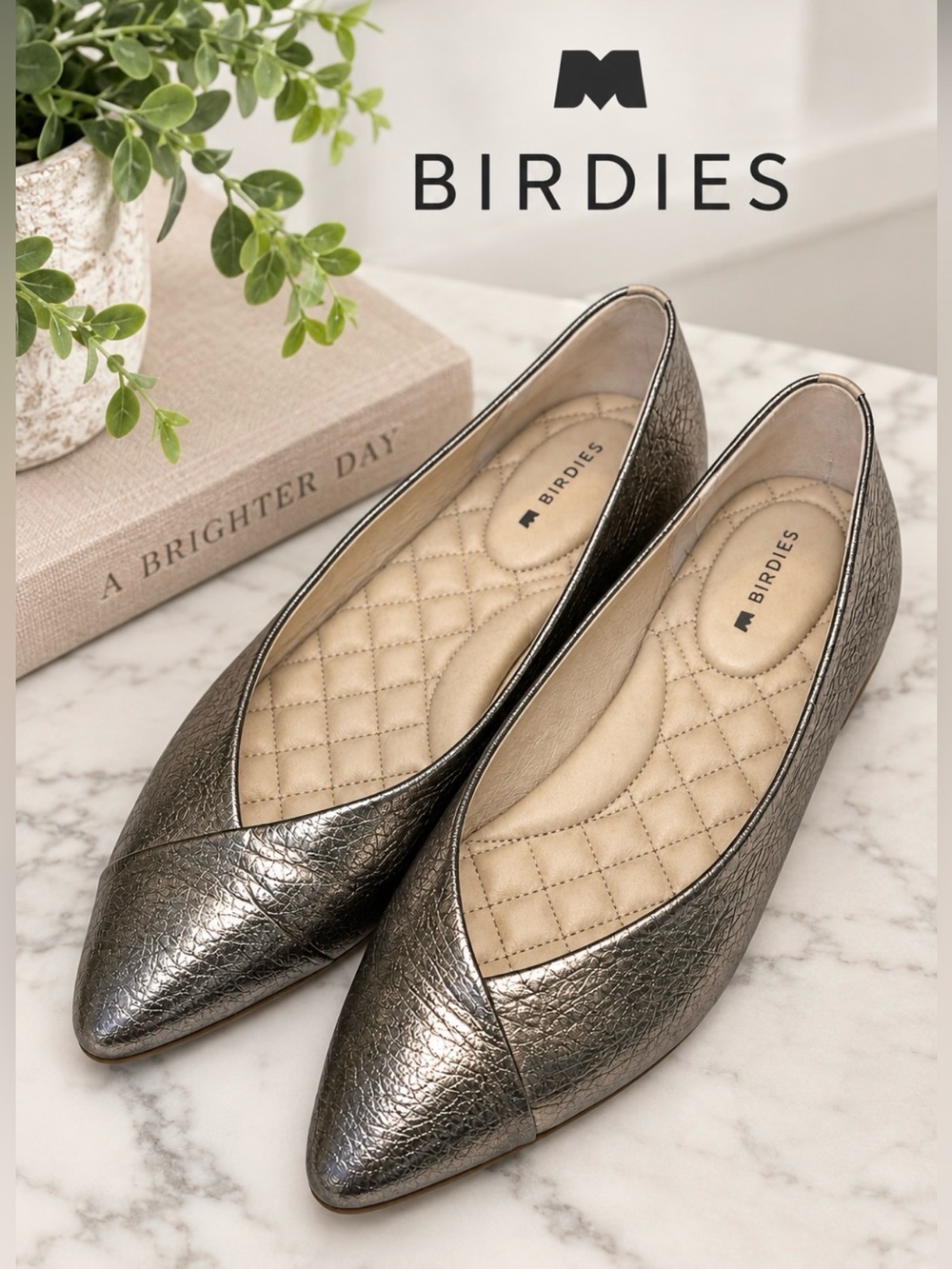 Birdies The Goldfinch Metallic Gold Pointed Toe Flats - Size 5